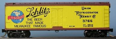 Union Referigerator Transit - Reefer - Schlitz Beer - Micro-Trains 47110